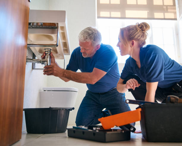 Best Shower Repair Services  in Cedar Grove, WI